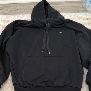 ALO Yoga Black Pullover Hoodie with Small Logo